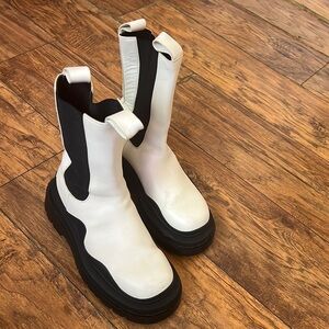 Bottega Veneta Chelsea White Boots